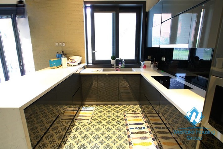 Beautiful villa for rent in Vinhomes Riverside, Hanoi